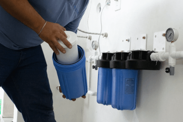 Instalación de filtros de agua para casa